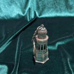 زجاجة عطور نحاس ميداليه